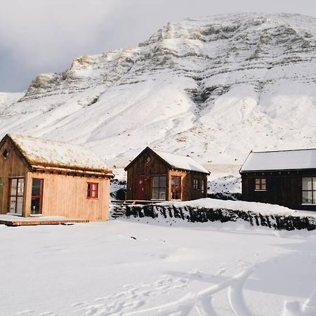 Mulafossur Cottage No 4 By Famous Waterfall In Gasadalur Exterior photo